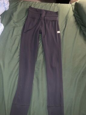 Vuori Charcoal Gray Jogger Leggings